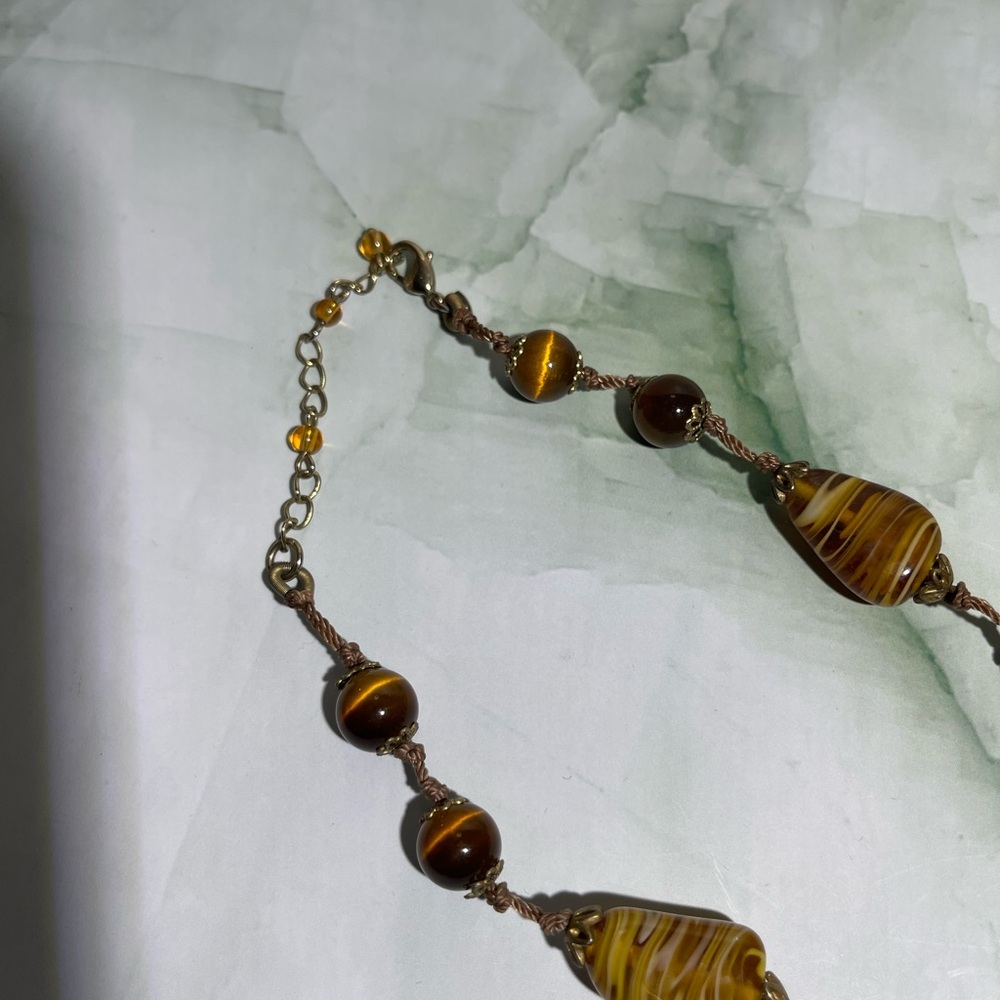 VINTAGE GLASS STONE NECKLACE - Picture 5 of 13